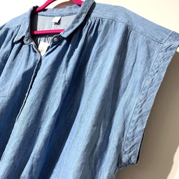 New Old Navy Denim Shirt Size XL Cap Sleeve Button Front Blue Jean Chambray Box - Picture 3 of 6